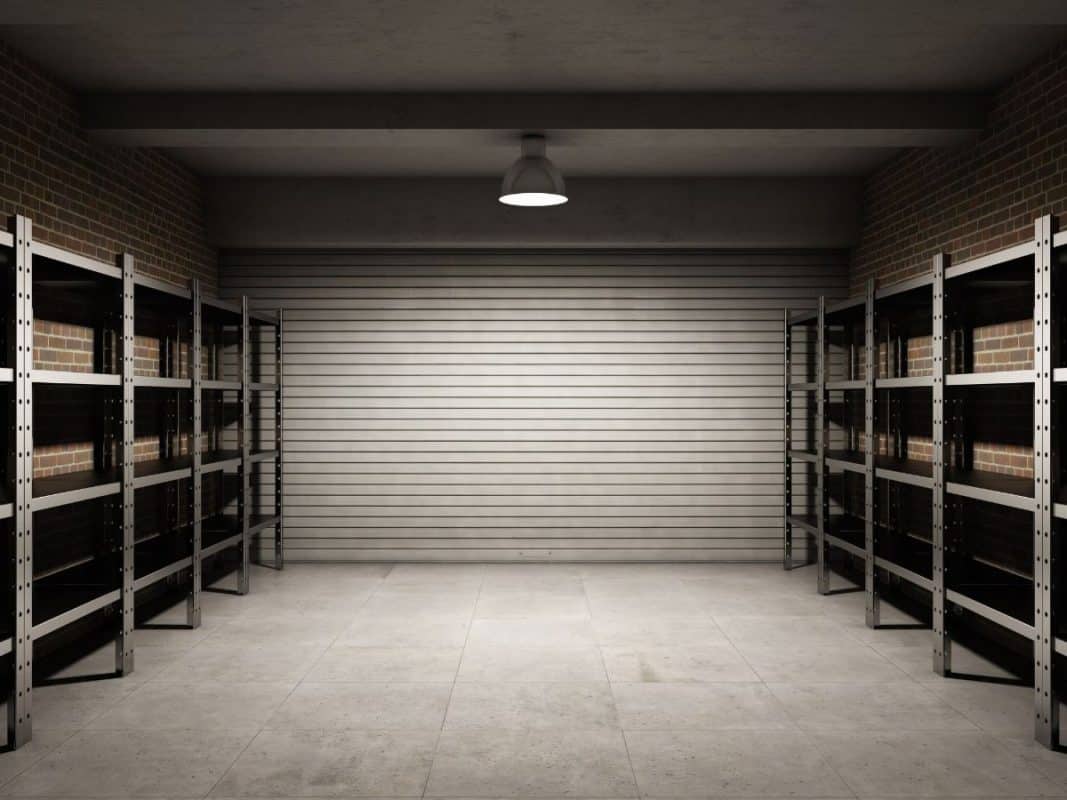 online-furniture-store-garage-shelves-min