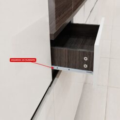 KU8838_whiteandbrown_close up drawer